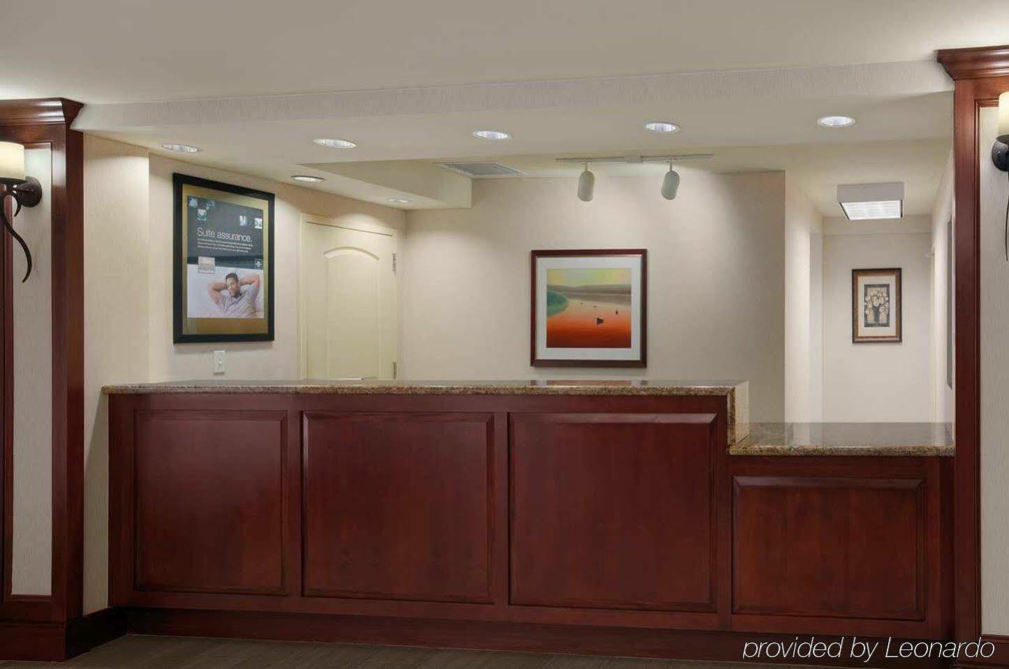โฮมวู้ด สวีท บาย ฮิลตัน วอลลิงฟอร์ด เมอริเดน Hotel วัลลิงฟอร์ด ภายนอก รูปภาพ